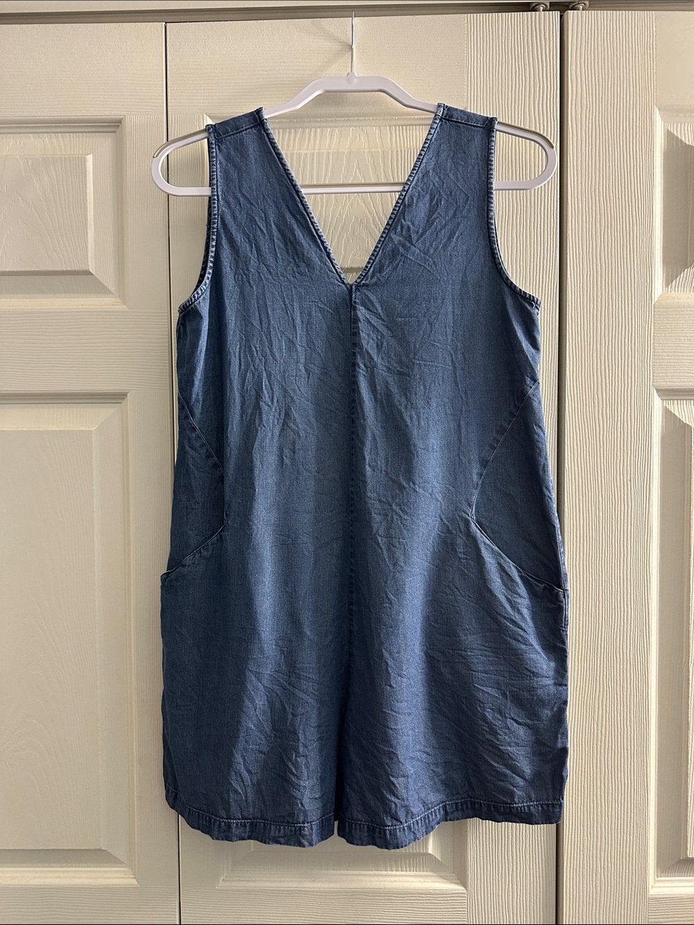 Sleeveless V-Neck Shorts Romper in Denim Blue